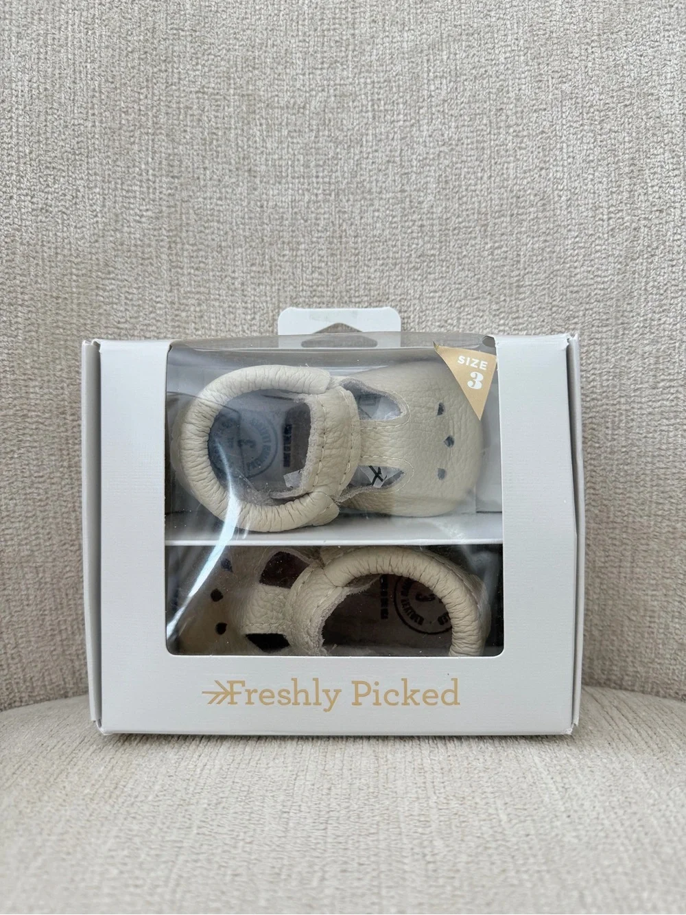 Freshly Picked Cream Leather Baby Moccasins Size 3